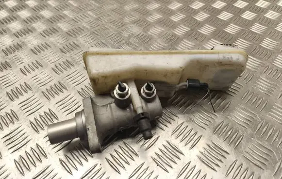 Ford Mondeo MK IV Master brake cylinder 03350890141