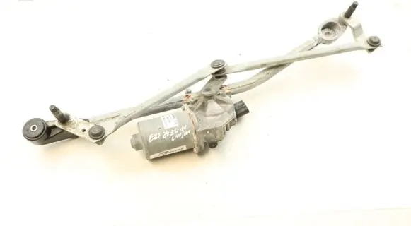 BMW Z4 E89 Front wiper linkage and motor 7197157 7191885 61617191885