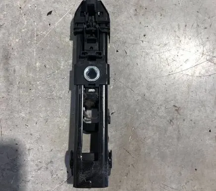 Volkswagen Golf VII Seat belt adjustment rail 8V0857819