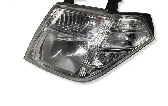 Nissan Navara D40 Headlight/headlamp 260605X00B
