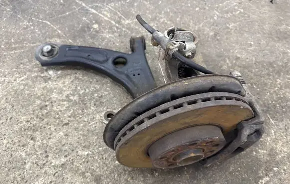 Volkswagen Caddy Front wheel hub spindle knuckle