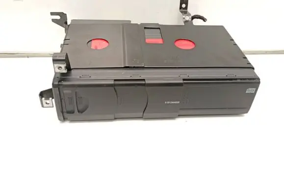 BMW X3 E83 CD/DVD changer 6946989 65126946989