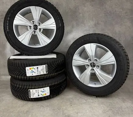 Toyota Corolla Cross R17 alloy rim PW457-16001