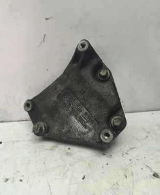 Opel Astra G Engine mount bracket 90529603