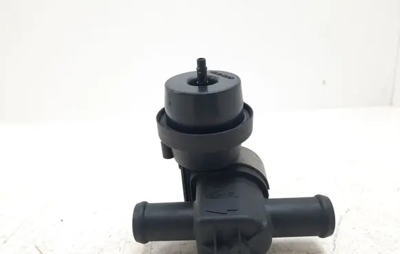 Volkswagen Crafter Coolant heater control valve 2H0121305