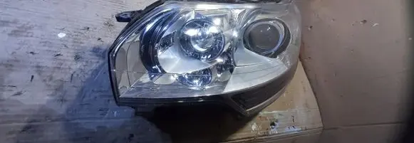 Citroen C5 Headlight/headlamp 89902752
