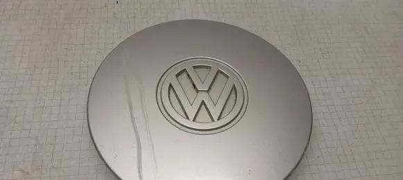 Volkswagen Golf III Original wheel cap 1H0601149H