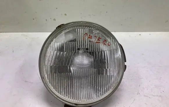 Mitsubishi Pajero Headlight/headlamp