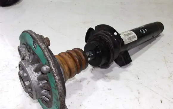 BMW 1 F20 F21 Front shock absorber with coil spring 6862171