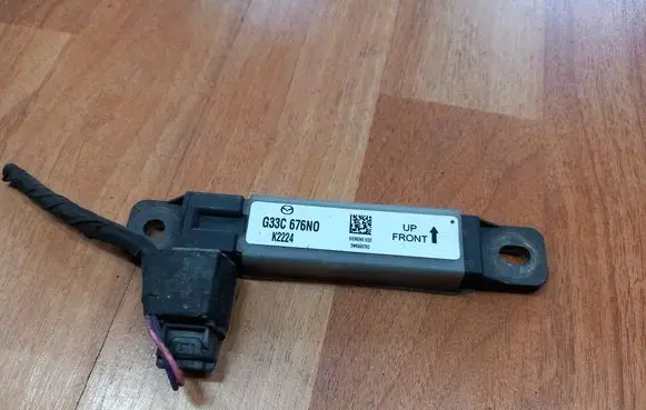 Mazda 6 Airbag deployment crash/impact sensor G33C676N0 5WK49378D K2224
