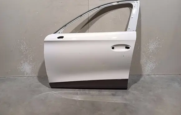 Cupra Formentor Front door