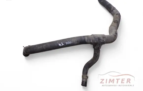 Engine coolant pipe/hose