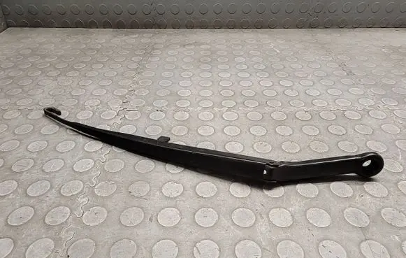 Windshield/front glass wiper blade