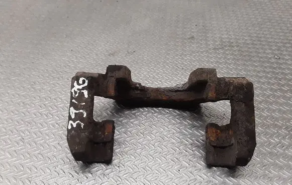BMW 5 E60 E61 Brake caliper pad carrier rear 