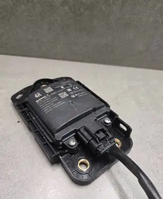 Nissan Leaf II (ZE1) Blind spot module 284K05SA0A A2C75831804 202LSD004