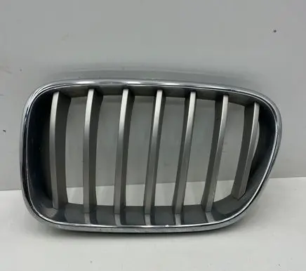 BMW X3 F25 Front grill 7210725 7237421