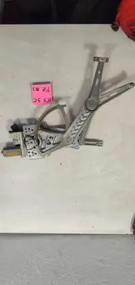 Opel Vectra B Front door window regulator with motor 9178988 132146100