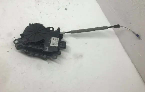 Jaguar XF X250 Tailgate/trunk/boot lift motor 404C10AB