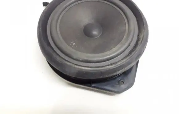 Audi A4 S4 B6 8E 8H Front door speaker 8e0035411