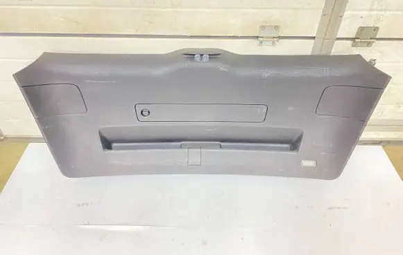 Audi Q5 SQ5 Tailgate trim 8R0867979B
