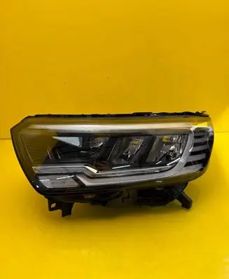 Renault Kangoo III Headlight/headlamp 260608525R