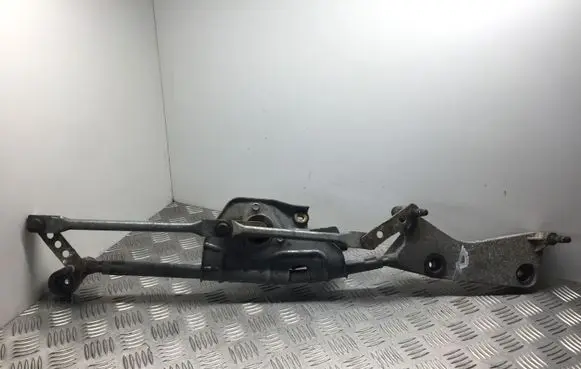 Mercedes-Benz GL X164 Front wiper linkage and motor A1648201742