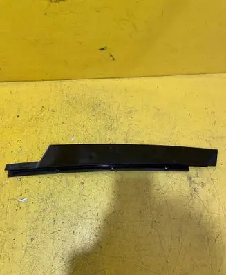 BMW X3 E83 (B) pillar trim (top) 