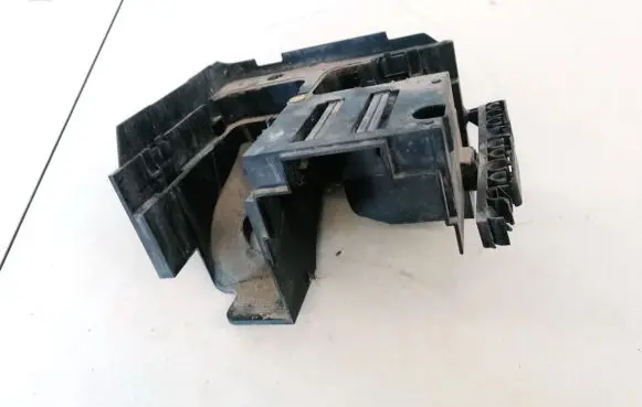 Volkswagen Caddy Fuse box set 1K0907361B