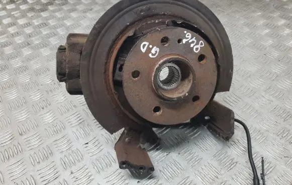 Mercedes-Benz ML W163 Rear wheel hub
