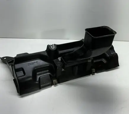 BMW i3 Intercooler air guide/duct channel 7294627