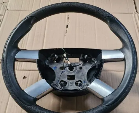 Ford C-MAX I Steering wheel