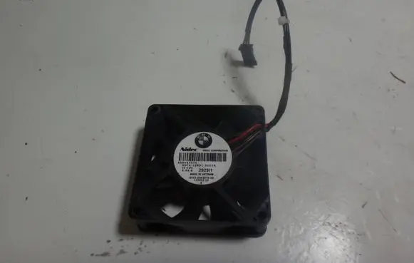 BMW 7 F01 F02 F03 F04 Engine control unit/module fan 6983075