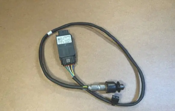 Volkswagen Tiguan Lambda probe sensor 03N907807C