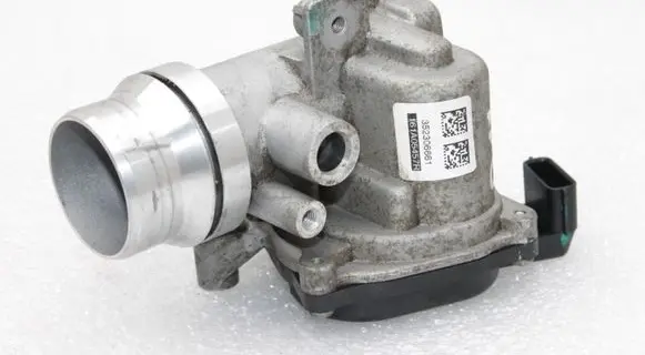 Dacia Duster Throttle body valve 161A05457R