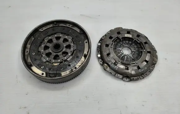 BMW 3 E46 Dual mass flywheel 