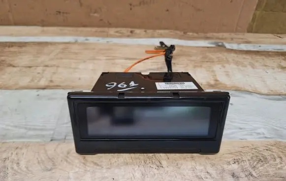 Volvo V50 Screen/display/small screen 31268051