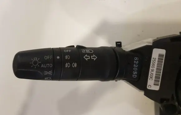 Nissan Note (E11) Indicator stalk