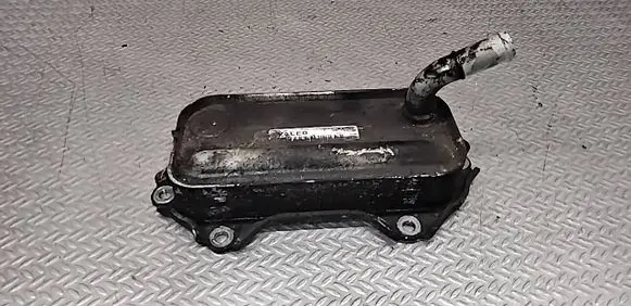 Toyota Corolla Verso AR10 Oil filter mounting bracket 