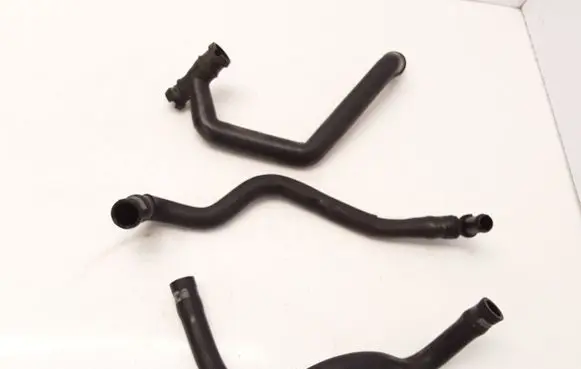 Alfa Romeo GT Breather/breather pipe/hose 177143