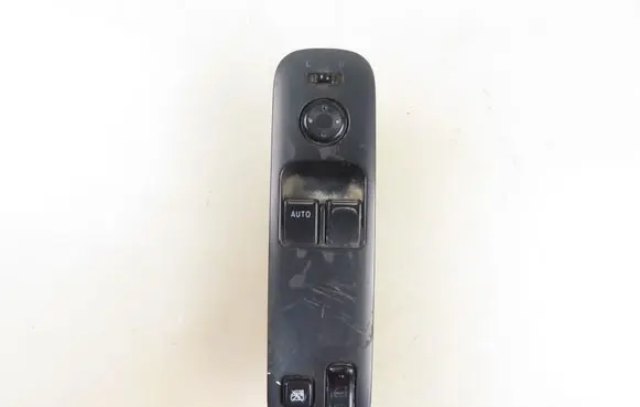 Suzuki Grand Vitara I Electric window control switch 51J20