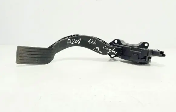 Peugeot 208 Accelerator throttle pedal 9671434080 6PV00994943 86ES030033198