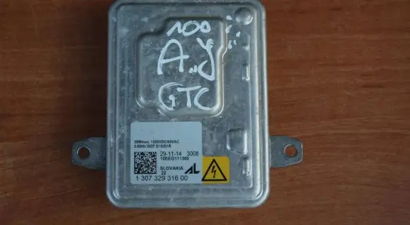 Opel Astra J Headlight ballast module Xenon 130732931600 10EEG111360 1200VDC85VAC