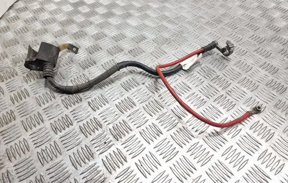 Positive cable (battery)