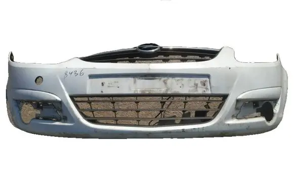Opel Corsa D Front bumper baltas