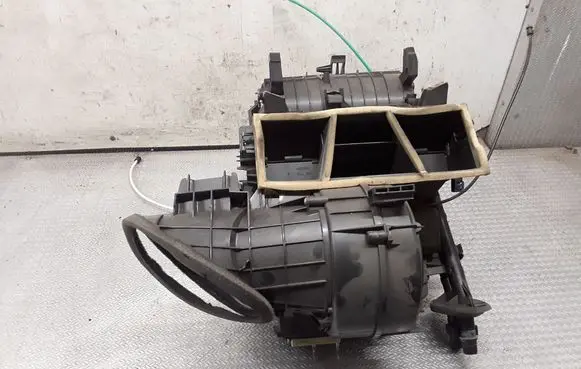 Interior heater climate box assembly