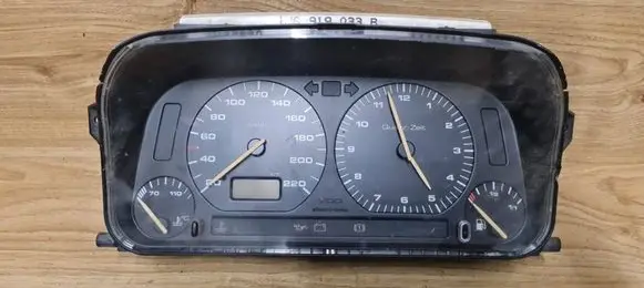 Volkswagen Golf III Speedometer (instrument cluster) 1H6919033B 89652468