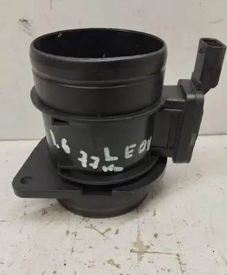 Seat Leon (5F) Mass air flow meter 04L906461B 5WK98102