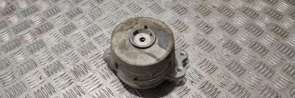Mercedes-Benz GLC X253 C253 Engine mount bracket A2052407800