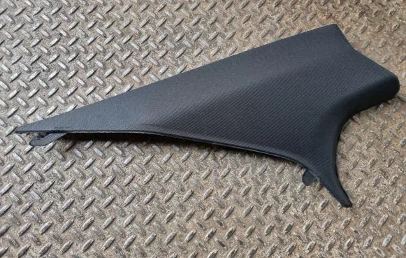 (C) pillar trim