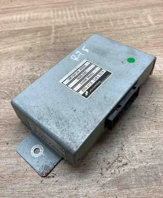 Rover 75 Gearbox control unit/module UHC100139 HD88J092 A0028